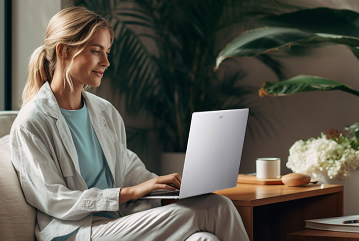 Laptop Seminuevo Aspire Lite