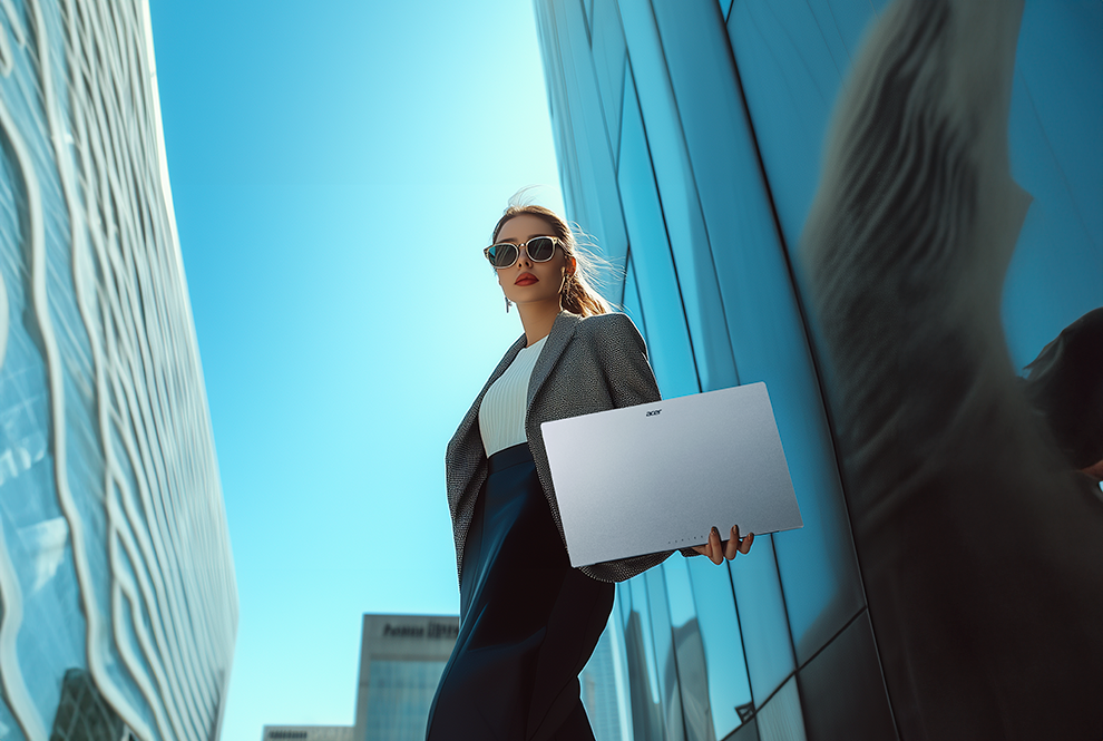 Laptop Aspire Lite R7